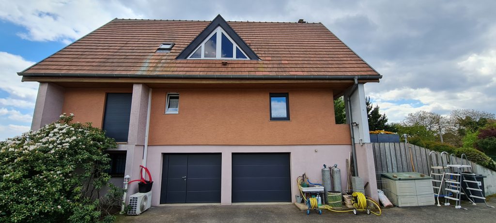 Démoussage de toiture à Colmar - Sondenecker